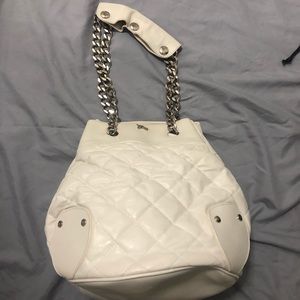 Authentic Burberry quilted leather bucket bag